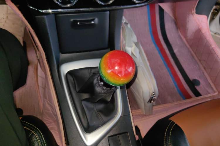 Used Toyota Corolla 2014 1.6L Manual GL Gear Lever