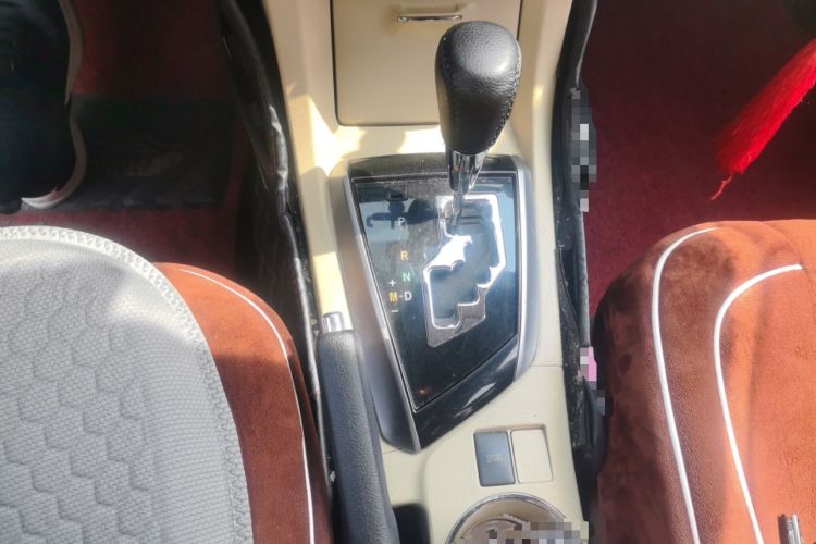 Used Toyota Corolla 2014 1.6L CVT GL Gear Lever