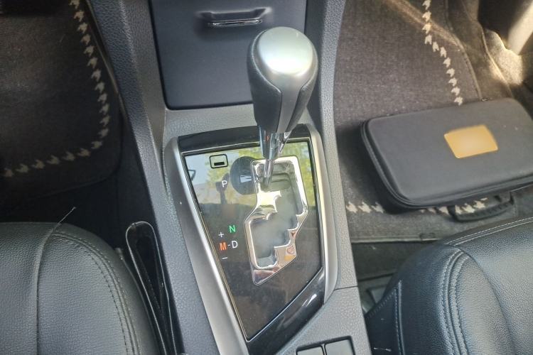 Used Toyota Corolla 2014 1.6L CVT GL Gear Lever