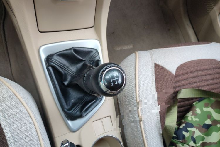 Used Toyota Corolla 2014 1.6L Manual GL Gear Lever