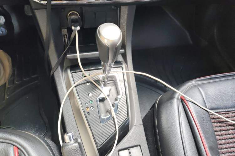 Used Toyota Corolla 2014 1.6L CVT GL Gear Lever