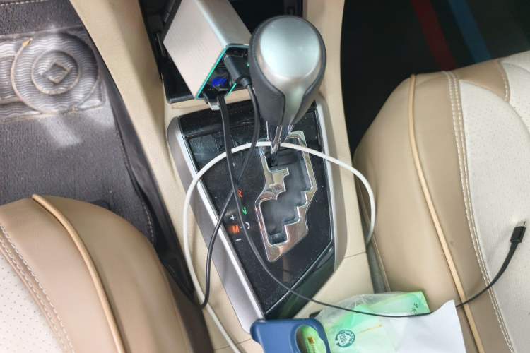 Used Toyota Corolla 2014 1.6L CVT GL Gear Lever
