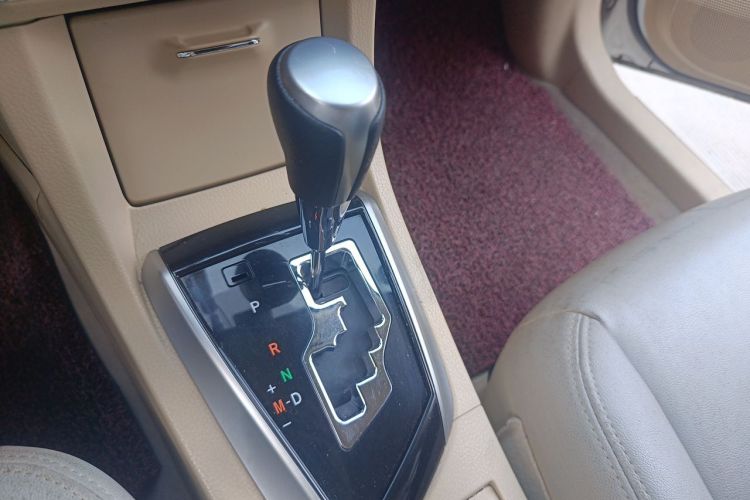 Used Toyota Corolla 2014 1.6L CVT GL Gear Lever