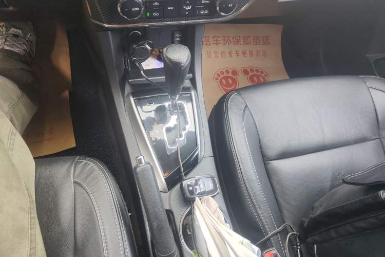 Used Toyota Corolla 2014 1.6L CVT GLX-i Gear Lever