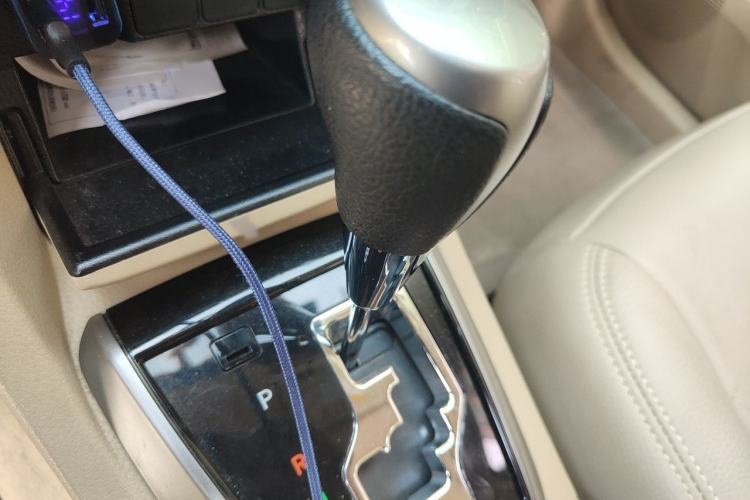 Used Toyota Corolla 2014 1.6L CVT GL Gear Lever