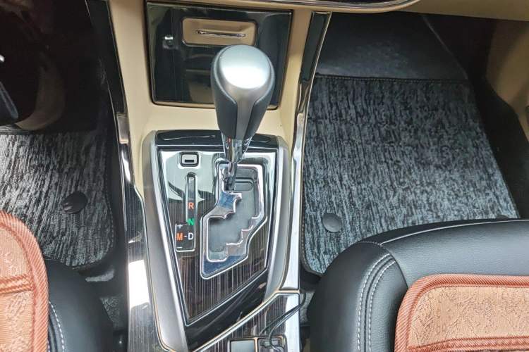 Used Toyota Corolla 2014 1.6L CVT GL Gear Lever