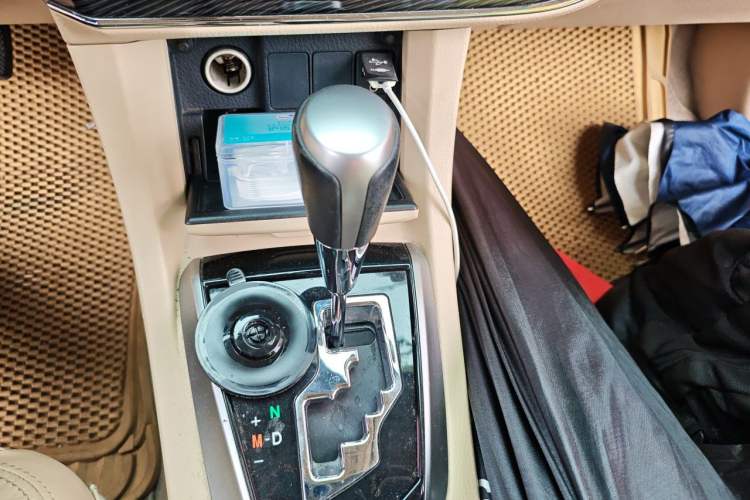 Used Toyota Corolla 2014 1.8L CVT GLX-i Gear Lever