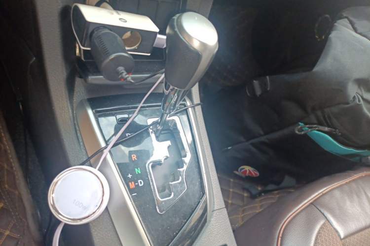 Used Toyota Corolla 2014 1.6L CVT GL-i Leather Edition Gear Lever