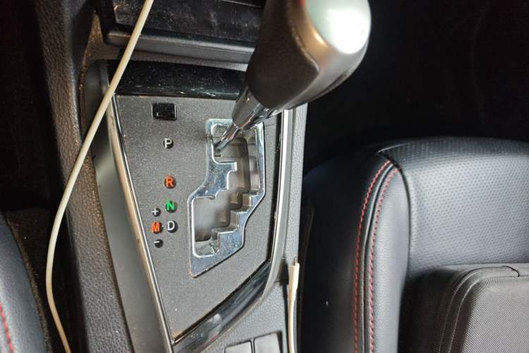 Used Toyota Corolla 2014 1.6L CVT GL Gear Lever