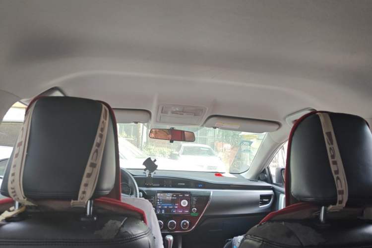 Used Toyota Corolla 2014 1.6L CVT GL Headliner