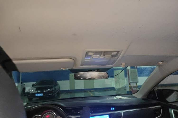 Used Toyota Corolla 2014 1.6L CVT GL Headliner
