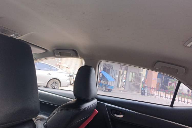 Used Toyota Corolla 2014 1.6L CVT GL Headliner