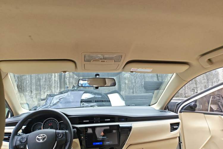Used Toyota Corolla 2014 1.6L CVT GL Headliner