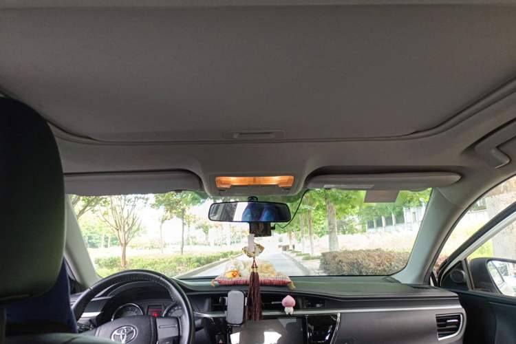Used Toyota Corolla 2014 1.6L CVT GL-i Leather Edition Headliner