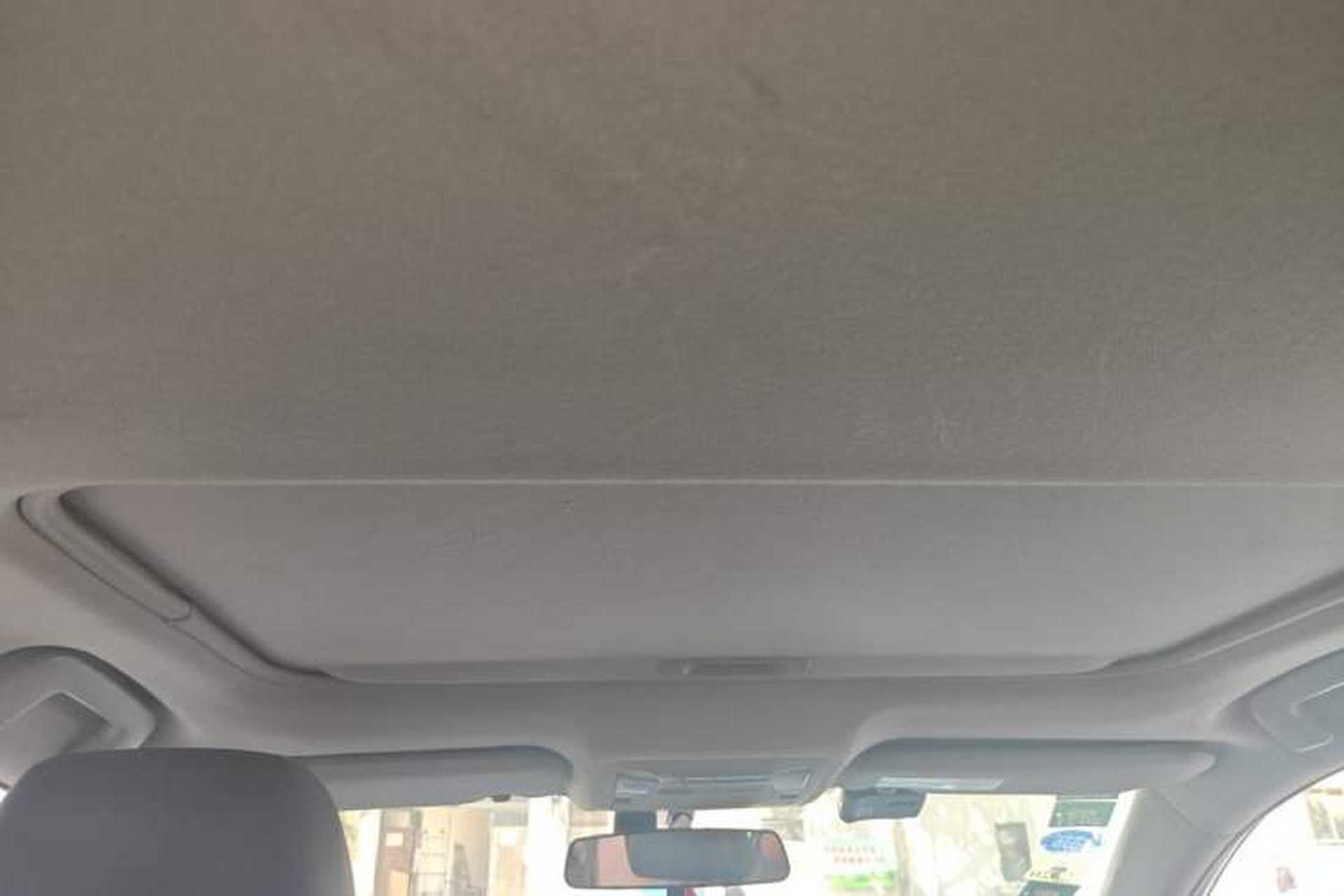 Used Toyota Corolla 2014 1.6L CVT GLX-i Headliner