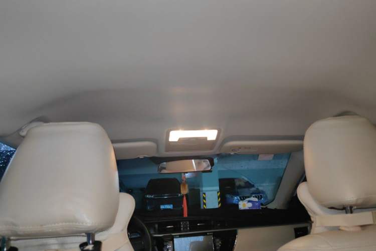 Used Toyota Corolla 2014 1.6L CVT GL Headliner
