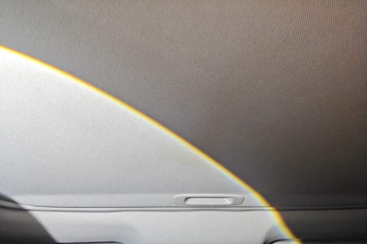 Used Toyota Corolla 2014 1.6L CVT GL-i Leather Edition Headliner