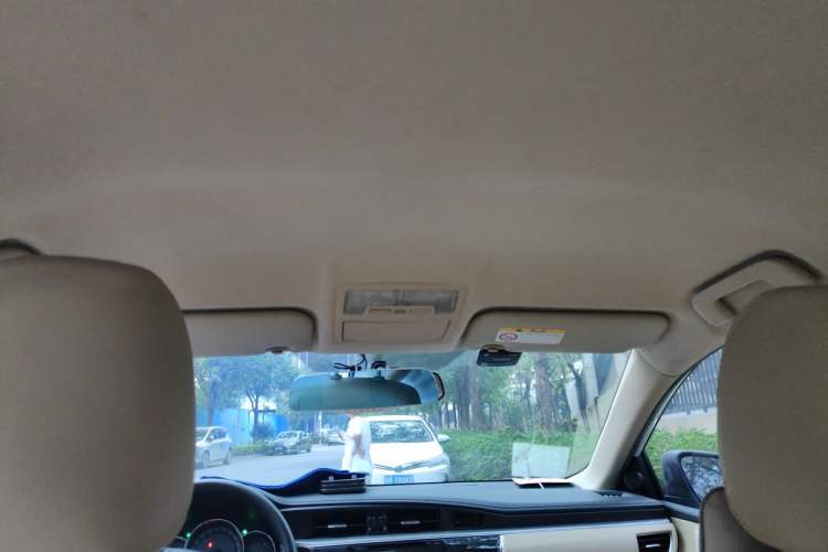 Used Toyota Corolla 2014 1.6L CVT GL Headliner