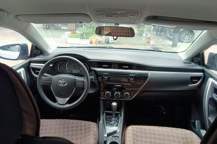 Used Toyota Corolla 2014 1.6L CVT GL Headliner
