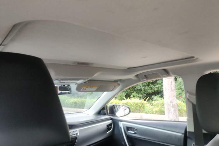 Used Toyota Corolla 2014 1.6L CVT GL-i Leather Edition Headliner