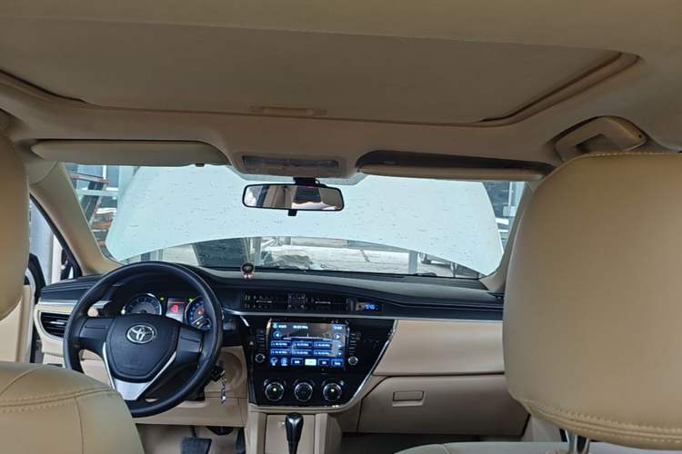 Used Toyota Corolla 2014 1.6L CVT GL-i Headliner