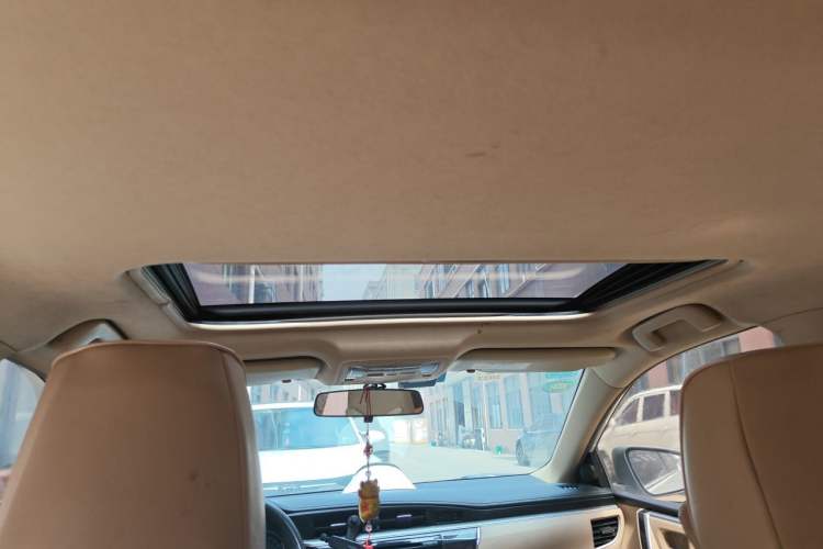 Used Toyota Corolla 2014 1.6L CVT GL-i Headliner
