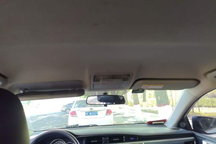 Used Toyota Corolla 2014 1.6L CVT GL Headliner