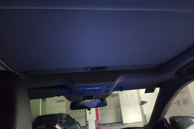 Used Toyota Corolla 2014 1.6L CVT GL-i Leather Edition Headliner