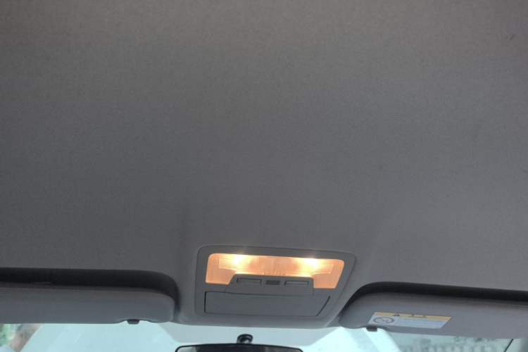 Used Toyota Corolla 2014 1.6L CVT GL Headliner