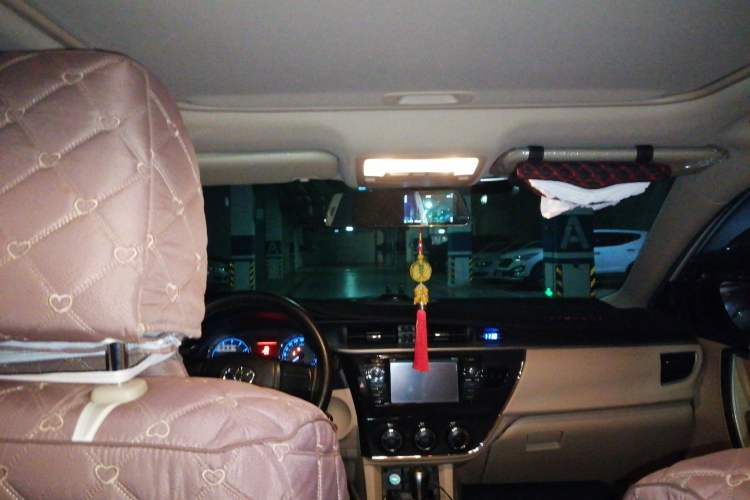 Used Toyota Corolla 2014 1.6L CVT GL-i Headliner
