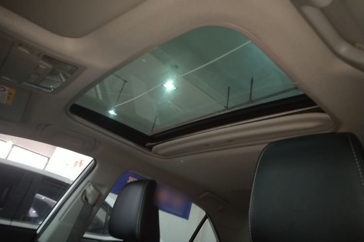 Used Toyota Corolla 2014 1.6L CVT GL-i Leather Edition Headliner