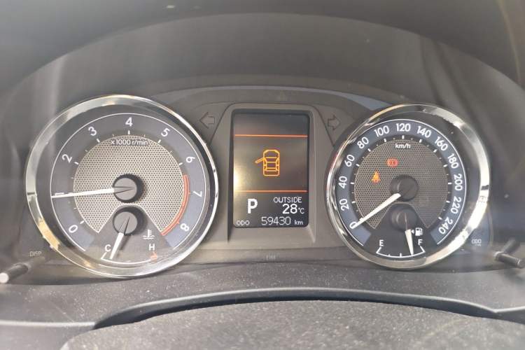 Used Toyota Corolla 2014 1.6L CVT GL-i Instrument Cluster