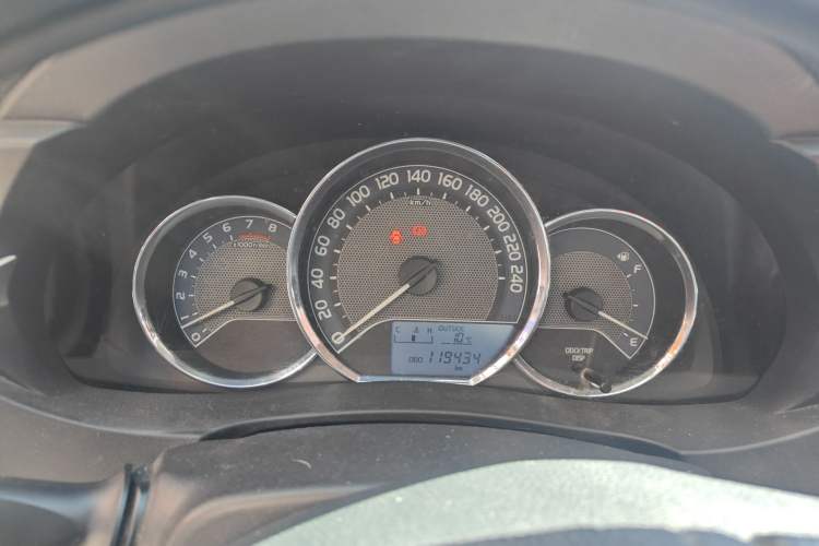 Used Toyota Corolla 2014 1.6L Manual GL Instrument Cluster