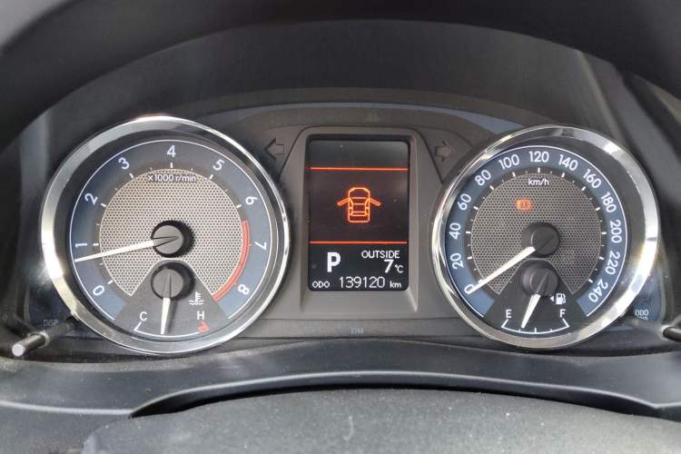 Used Toyota Corolla 2014 1.6L CVT GL-i Leather Edition Instrument Cluster