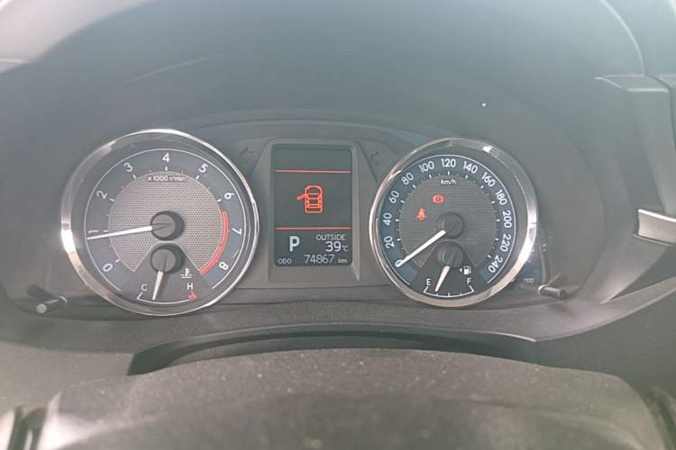 Used Toyota Corolla 2014 1.6L CVT GL-i Instrument Cluster