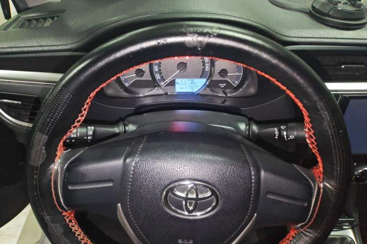 Used Toyota Corolla 2014 1.6L Manual GL Instrument Cluster