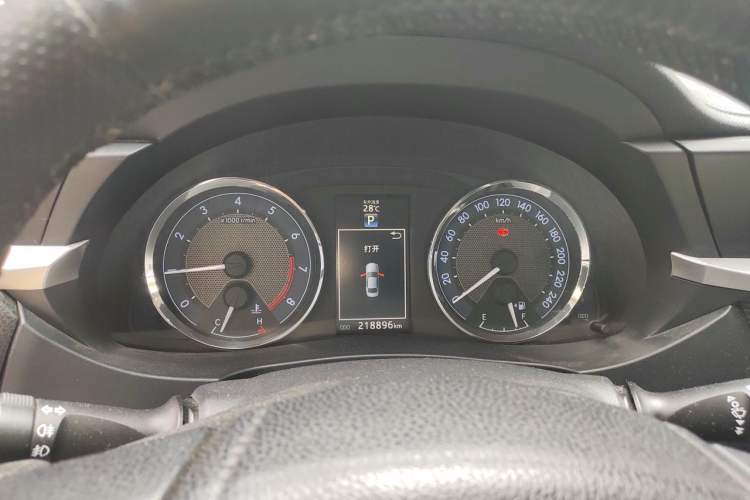 Used Toyota Corolla 2014 1.8L CVT GLX-i Instrument Cluster