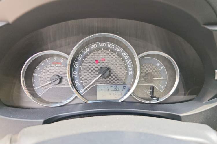 Used Toyota Corolla 2014 1.6L CVT GL Instrument Cluster
