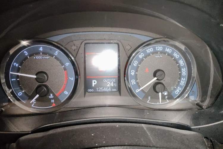 Used Toyota Corolla 2014 1.6L CVT GLX-i Instrument Cluster
