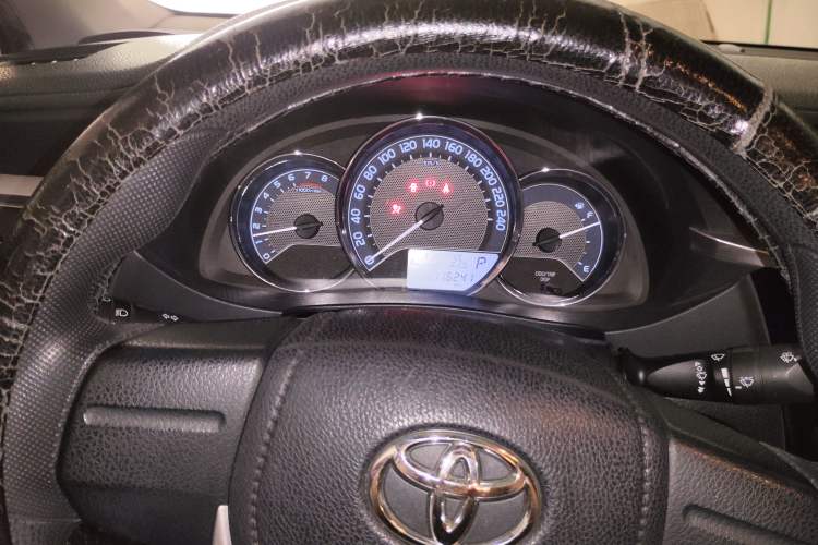 Used Toyota Corolla 2014 1.6L CVT GL Instrument Cluster