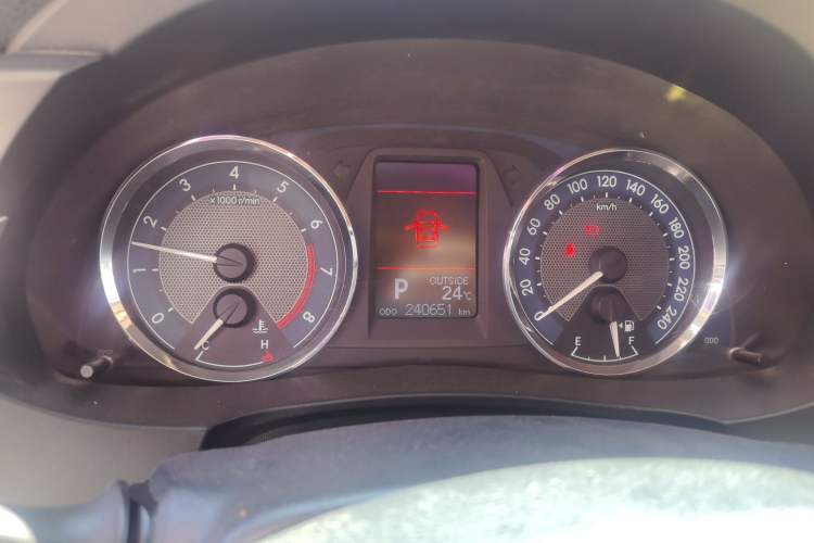 Used Toyota Corolla 2014 1.6L CVT GL-i Instrument Cluster