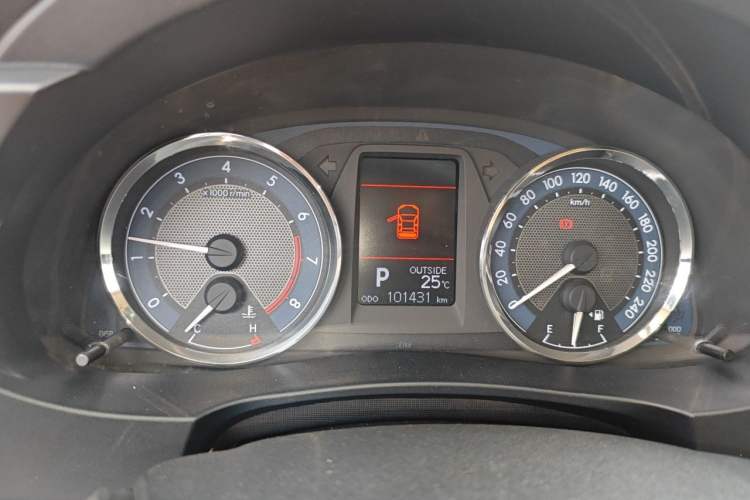 Used Toyota Corolla 2014 1.6L CVT GL-i Leather Edition Instrument Cluster