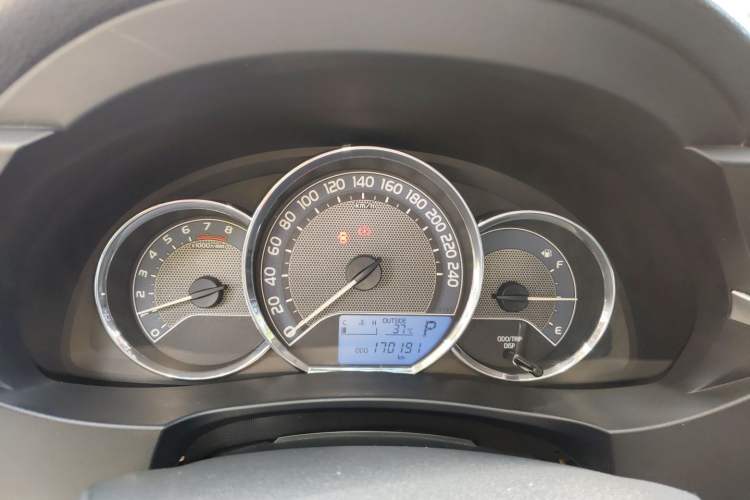 Used Toyota Corolla 2014 1.6L CVT GL Instrument Cluster