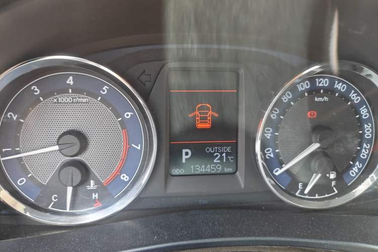 Used Toyota Corolla 2014 1.6L CVT GL-i Leather Edition Instrument Cluster