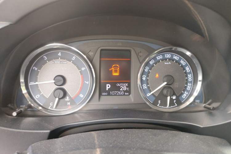 Used Toyota Corolla 2014 1.6L CVT GL-i Leather Edition Instrument Cluster