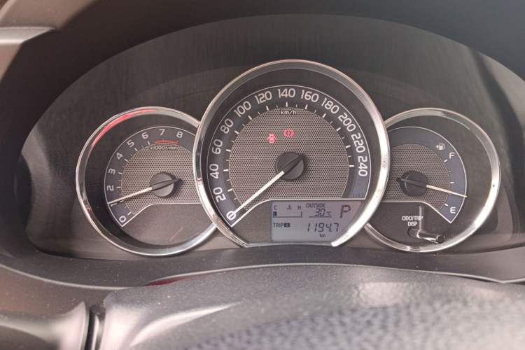 Used Toyota Corolla 2014 1.6L CVT GL Instrument Cluster