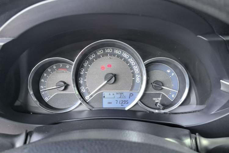 Used Toyota Corolla 2014 1.6L CVT GL Instrument Cluster