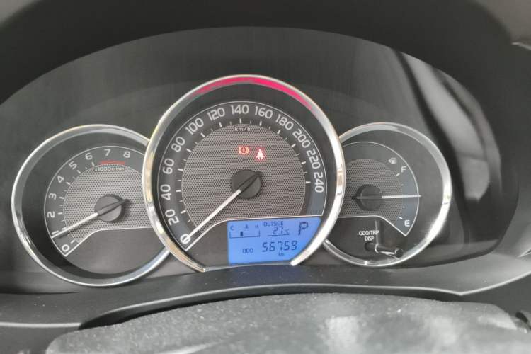 Used Toyota Corolla 2014 1.6L CVT GL Instrument Cluster