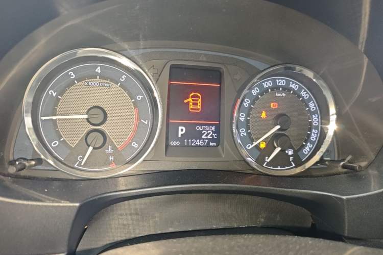 Used Toyota Corolla 2014 1.6L CVT GL-i Instrument Cluster