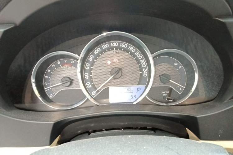 Used Toyota Corolla 2014 1.6L CVT GL Instrument Cluster